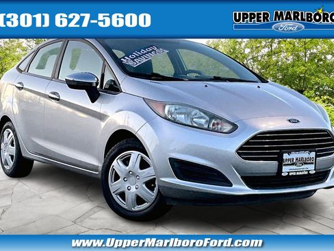 Used 2018 Ford Fiesta S image 1