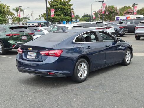 Used 2022 Chevrolet Malibu LT FWD image 5