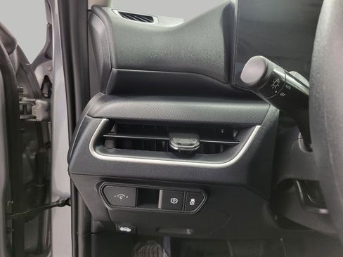 Used 2025 Kia K4 FWD image 10