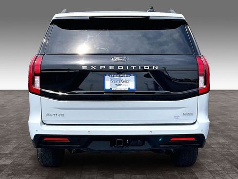 Used 2025 Ford Expedition Max Active AWD/4WD image 28