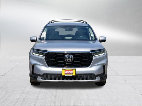 Used 2024 Honda Pilot Elite image 2