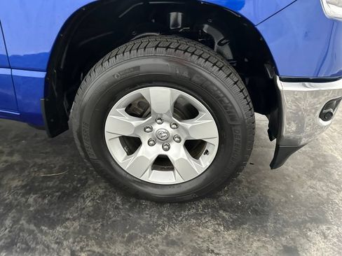 Used 2019 RAM 1500 Big Horn AWD/4WD image 4
