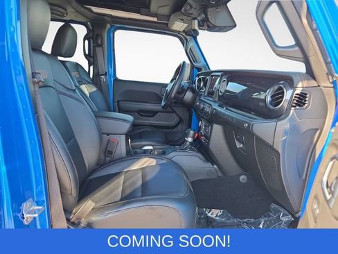 Used 2022 Jeep Wrangler Unlimited Rubicon w/ Xtreme Recon 35" Tire Package AWD/4WD image 39