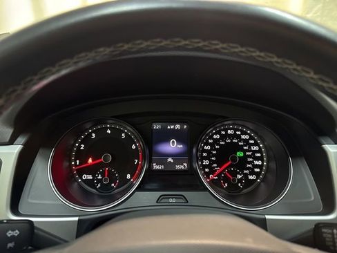 Certified 2021 Volkswagen Atlas SE image 19