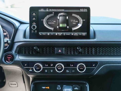 Used 2025 Honda CR-V Sport-L image 3