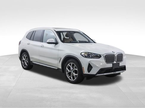 Used 2023 BMW X3 xDrive30i w/ Premium Package w/ZPA image 7