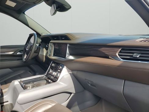 Certified 2023 GMC Yukon XL Denali image 14