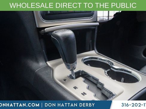 Used 2012 Jeep Grand Cherokee Laredo AWD/4WD image 12