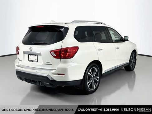 Certified 2020 Nissan Pathfinder Platinum w/ Cargo Package AWD/4WD image 5