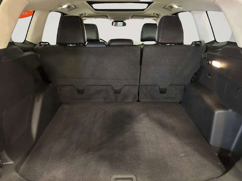 Used 2017 Ford Escape Titanium w/ Equipment Group 301A AWD/4WD image 20