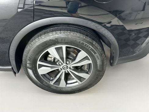 Used 2023 Nissan Murano SV FWD image 11