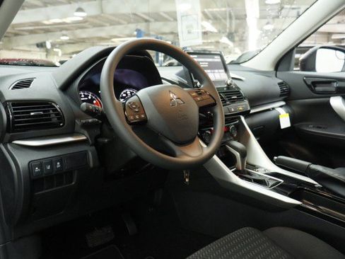 New 2026 Mitsubishi Eclipse Cross ES AWD/4WD image 5