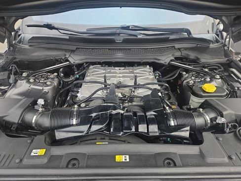 Used 2016 Land Rover Range Rover Supercharged AWD/4WD image 35