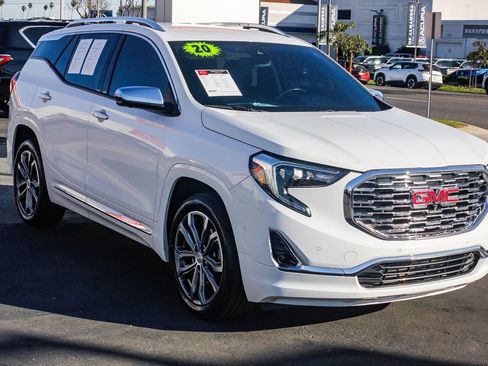 Used 2020 GMC Terrain Denali w/ Denali Premium Package image 4