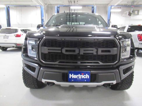 Used 2019 Ford F150 Raptor w/ Equipment Group 802A Luxury image 2