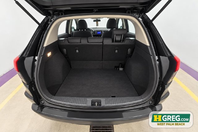 Used 2019 Honda HR-V LX image 13