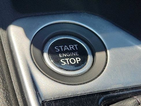 Used 2024 Nissan Sentra SV FWD image 22