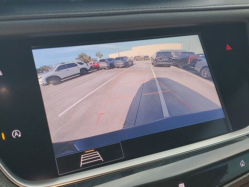 Used 2020 Cadillac XT5 Premium Luxury image 28