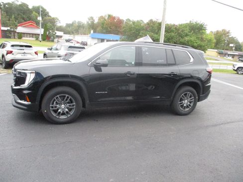 Used 2025 GMC Acadia Elevation image 6