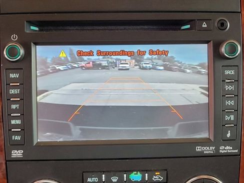 Used 2012 Chevrolet Avalanche LTZ RWD image 11