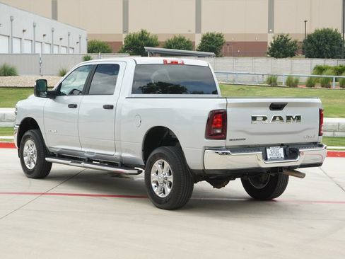 Used 2026 RAM 2500 Big Horn AWD/4WD image 3