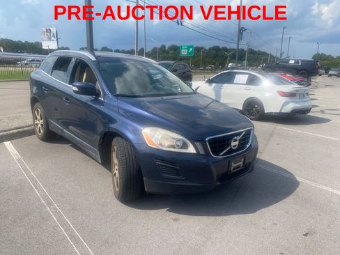 Used 2013 Volvo XC60 T6 AWD/4WD image 5