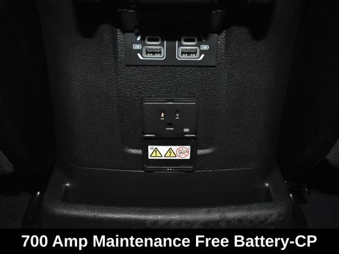 Used 2025 Jeep Wrangler Unlimited Sahara AWD/4WD image 34