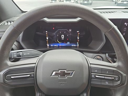 Certified 2023 Chevrolet Colorado Trail Boss AWD/4WD image 8