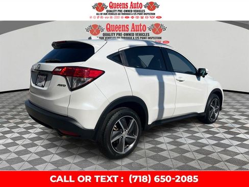 Used 2022 Honda HR-V EX image 7