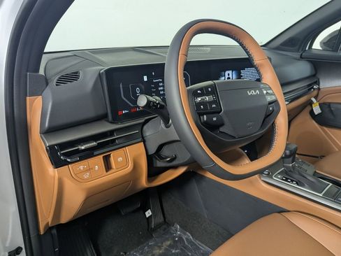 New 2026 Kia Sportage X-Line AWD/4WD image 11