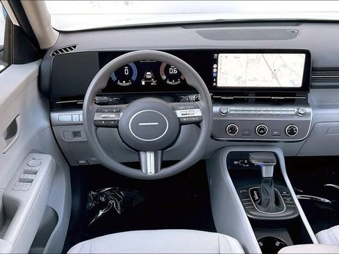 Used 2026 Hyundai Kona SE FWD image 7