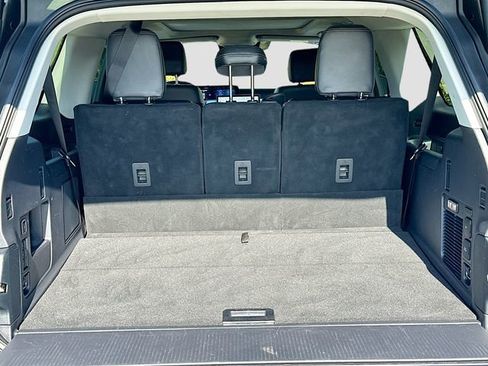 Used 2025 Ford Expedition Max Platinum image 28