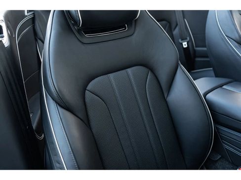 Used 2022 Bentley Continental GT V8 image 37