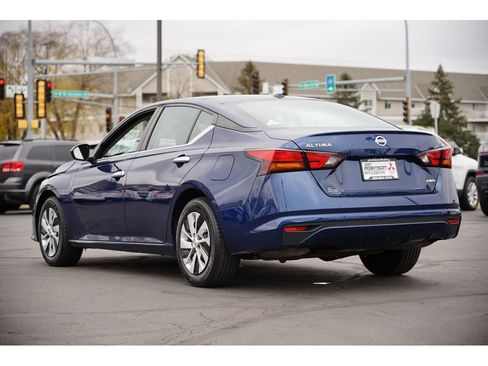 Used 2020 Nissan Altima 2.5 S image 5