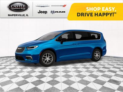 New 2026 Chrysler Pacifica Select