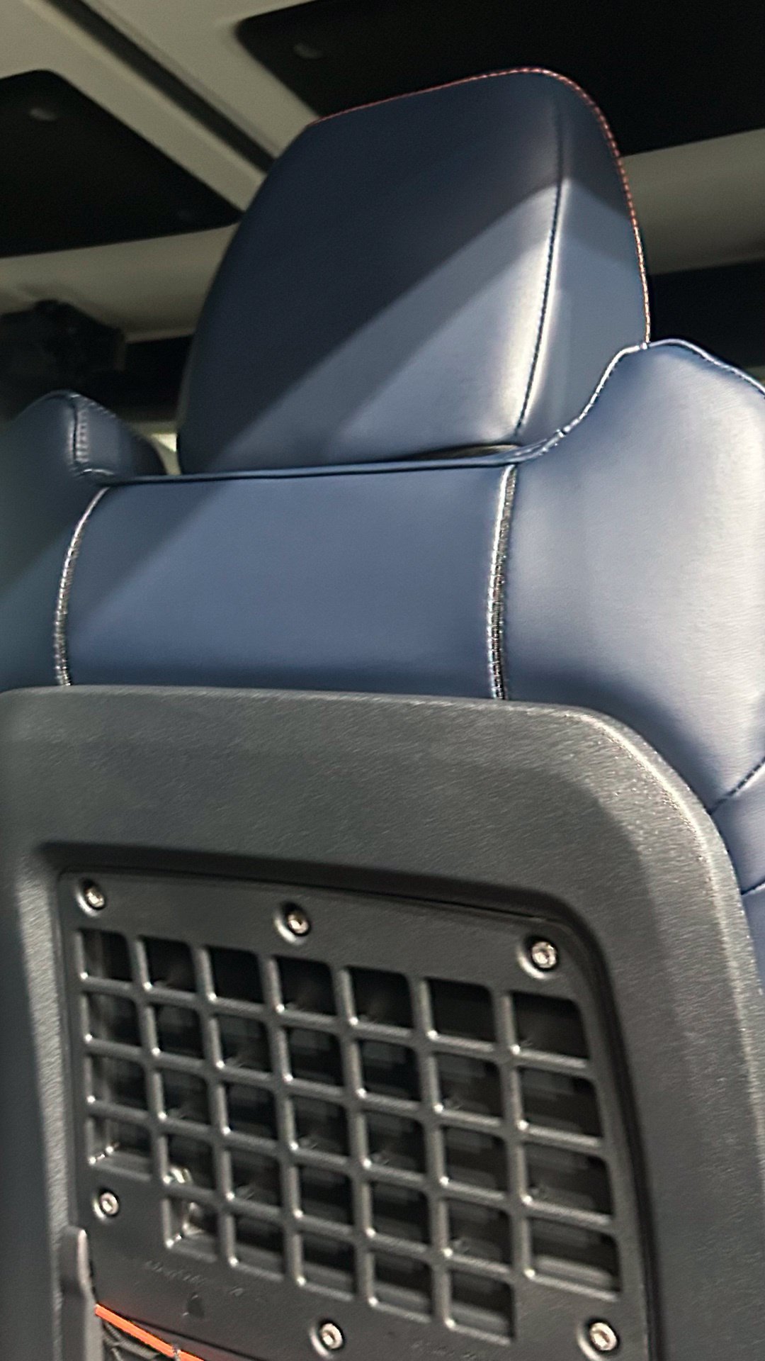 New 2026 Ford Bronco Raptor w/ Interior Carbon Fiber Pack AWD/4WD image 66