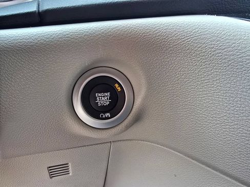 Used 2024 Chrysler Voyager LX FWD image 26
