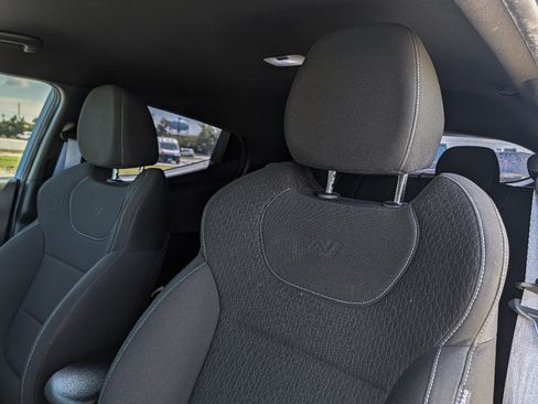 Used 2019 Hyundai Veloster N N FWD image 12