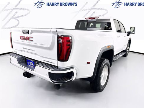 New 2026 GMC Sierra 3500 Denali w/ Denali Reserve Package image 34