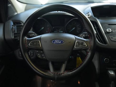 Used 2017 Ford Escape SE FWD image 22
