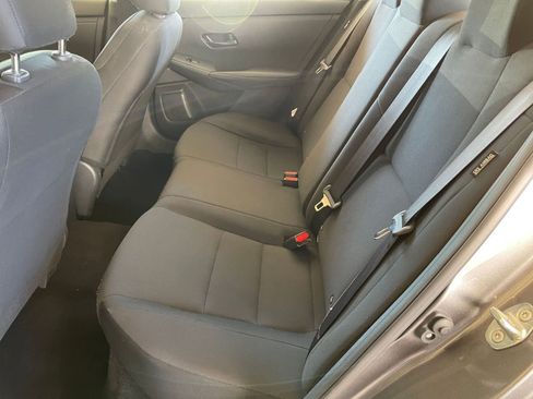 Used 2025 Nissan Sentra S image 23