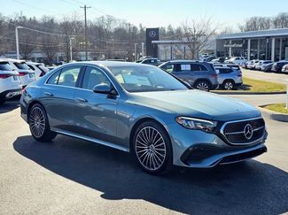 New 2026 Mercedes-Benz E 350 4MATIC Sedan video 1