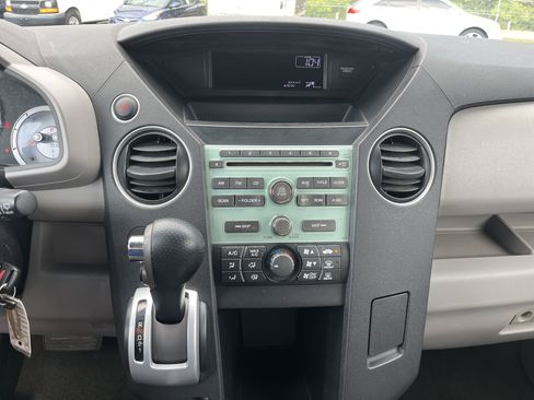 Used 2011 Honda Pilot LX image 19