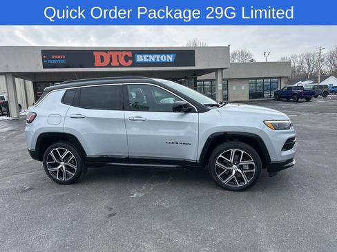 Used 2024 Jeep Compass Limited w/ Elite Group image 3
