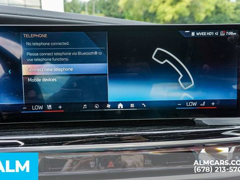 Used 2025 BMW i7 eDrive50 w/ M Sport Package image 40