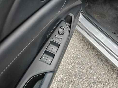 Used 2020 Honda Insight Touring image 17