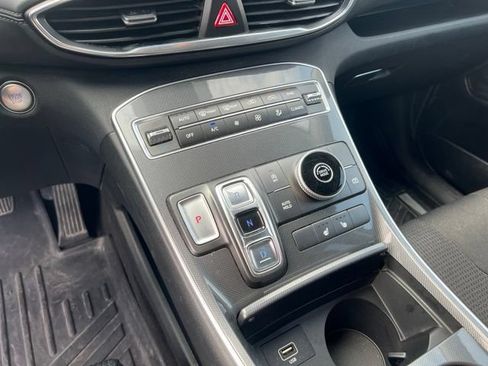 Used 2022 Hyundai Santa Fe XRT FWD image 24