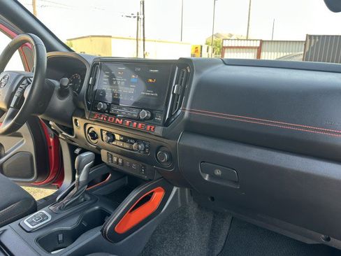 Used 2026 Nissan Frontier PRO-4X AWD/4WD image 17