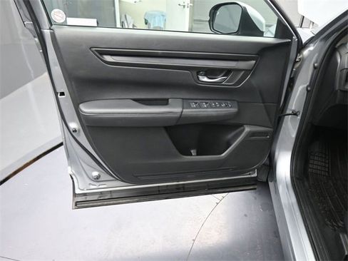 Used 2024 Honda CR-V EX image 17