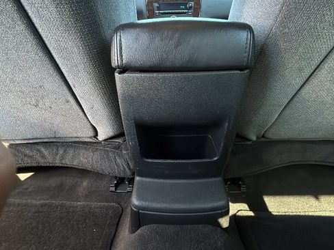 Used 2016 Chevrolet Impala LT FWD image 29